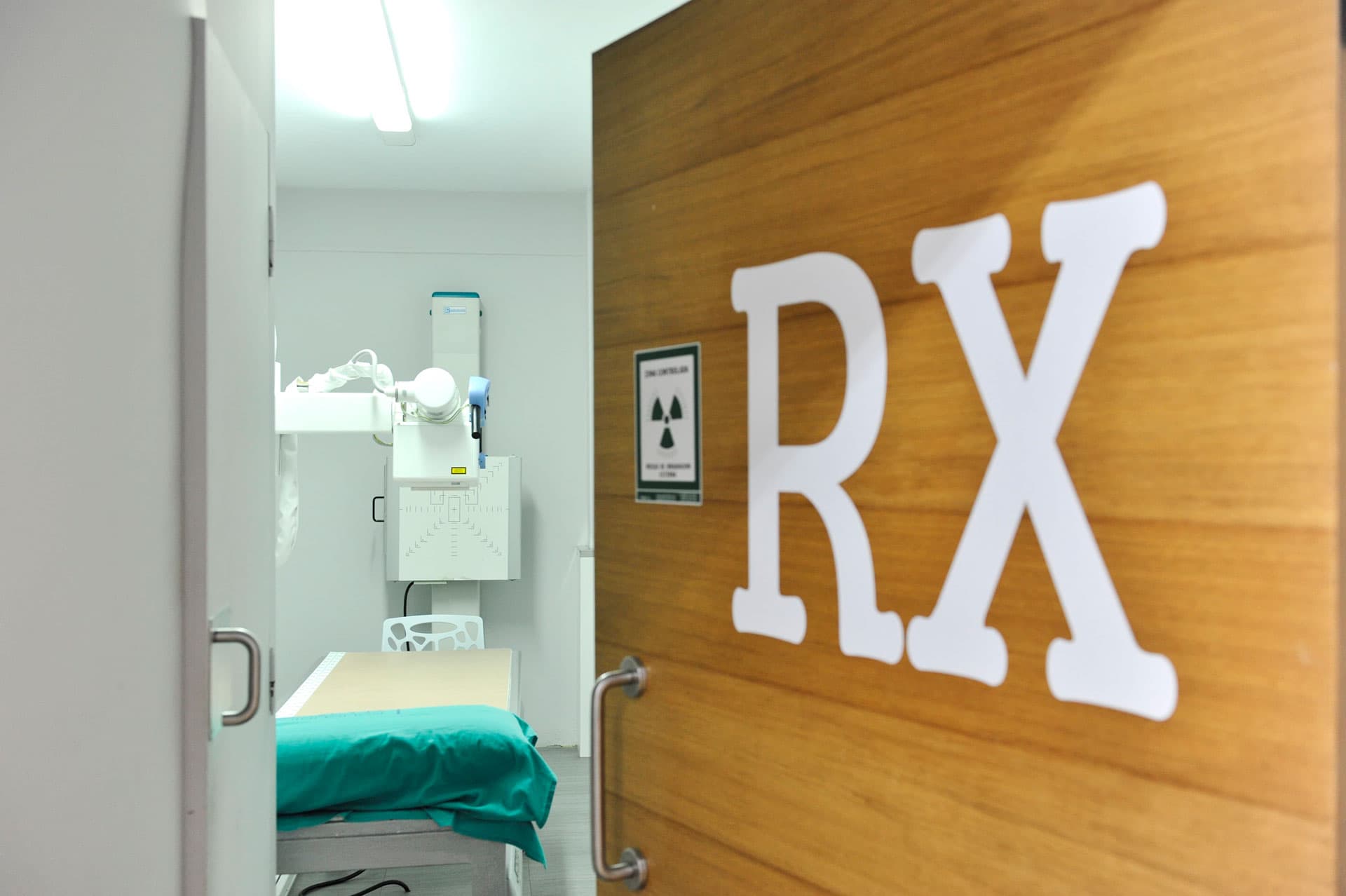 Servicio RX digital en Ribeira